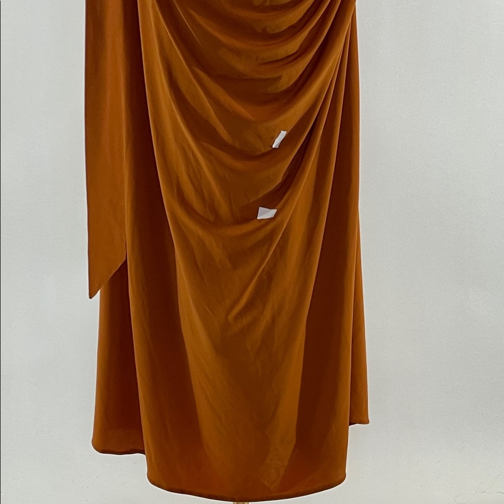 Halston Audrie Gown, 10 - Picture 6 of 13